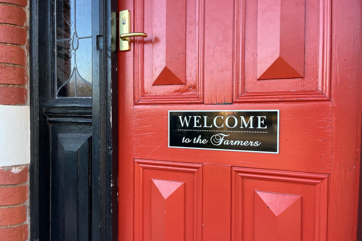 Farmers Arms entry